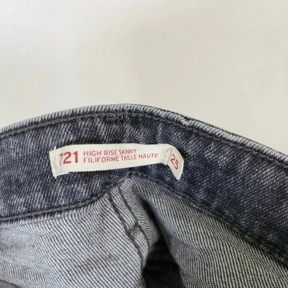 Levi's 721 High Rise Skinny  Grey Wash Distressed Knee Jeans - Picture 8 of 15